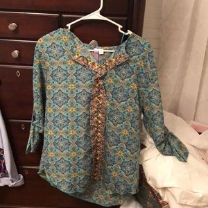 Pattern flowy top